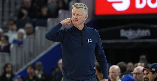 星空体育网址-科尔：整支球队都希望阿德巴约留在场上追逐纪录 斯波没必要道歉