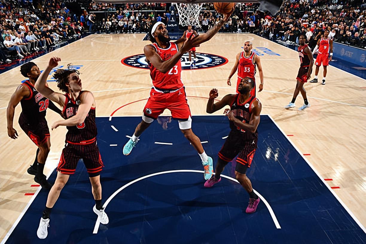 星空体育app下载-个人能力其实并不差!快船完全有理由有内线新援多一些表现机会?